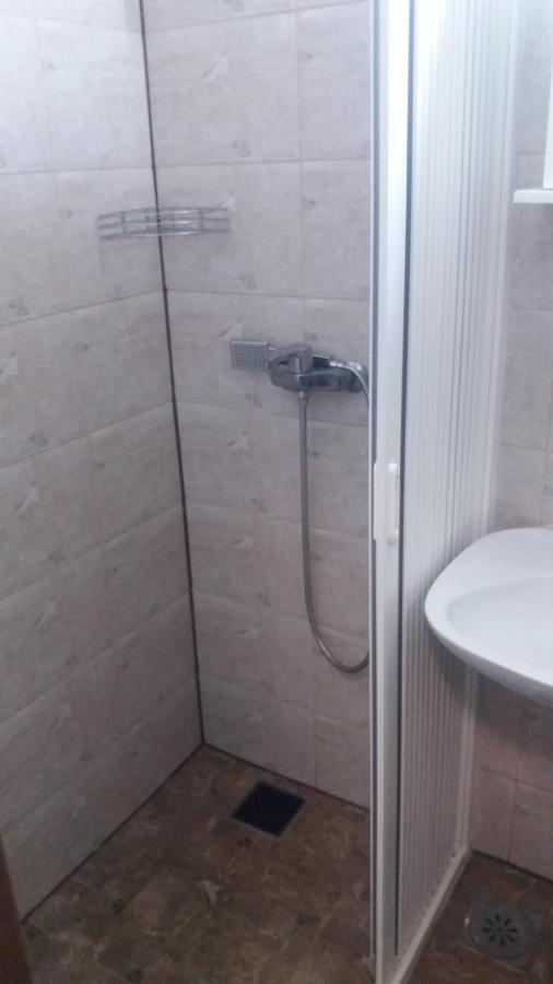 Restoran Sa Prenocistem Zitiste Hotel Екстериор снимка